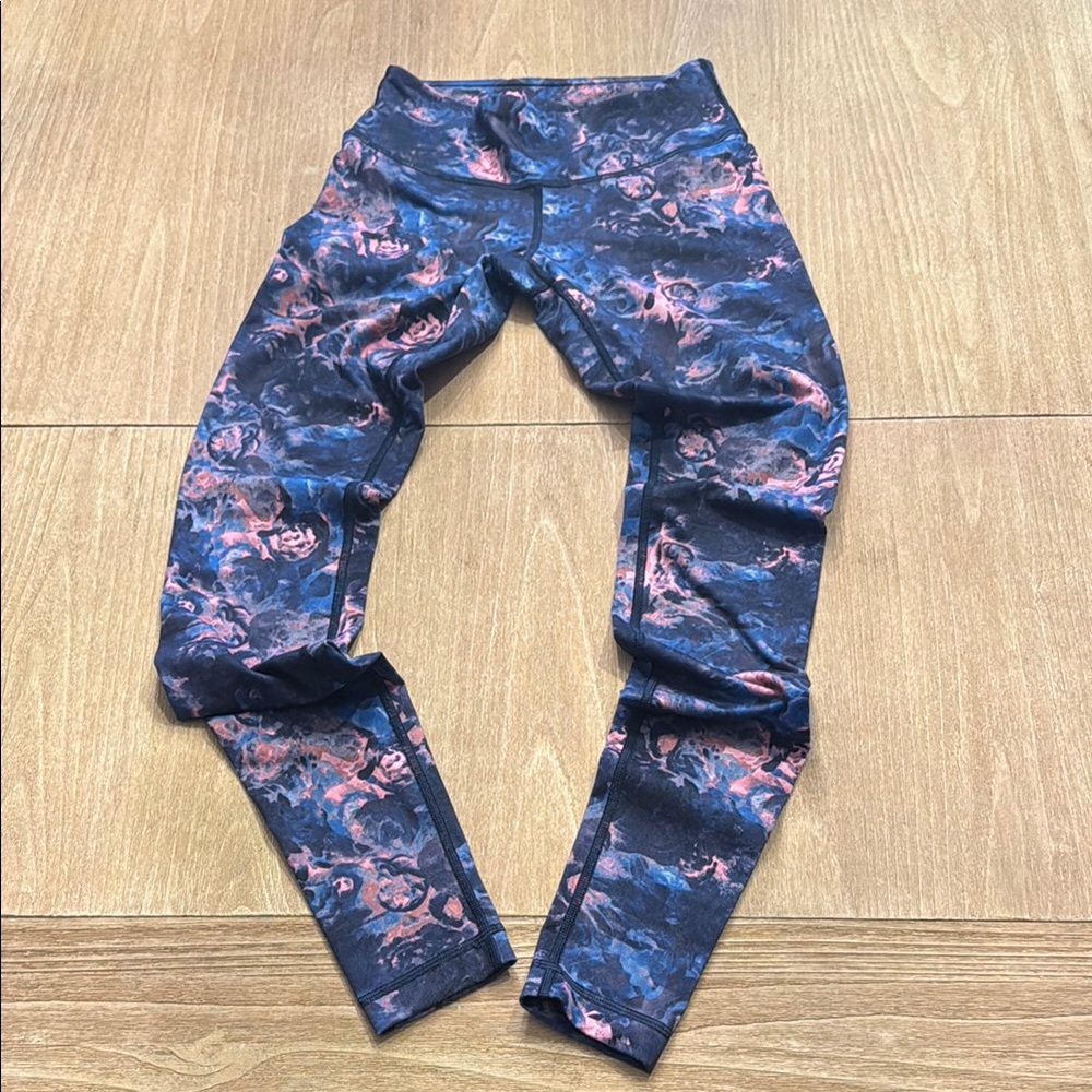 lululemon athletica Blue and Pink Leggings